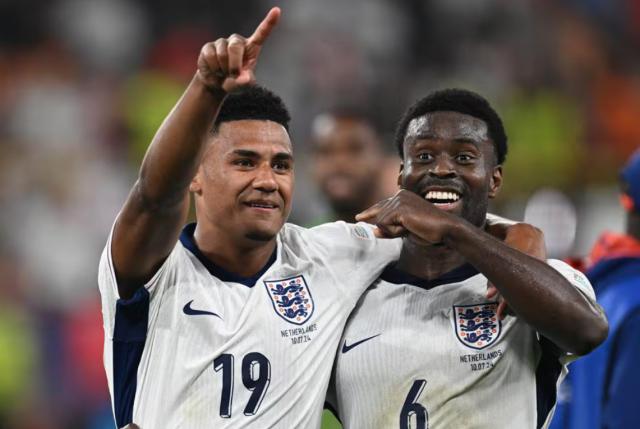 1720693454738080448.png 林良锋:苟,这是索斯盖特审时度势的大智慧