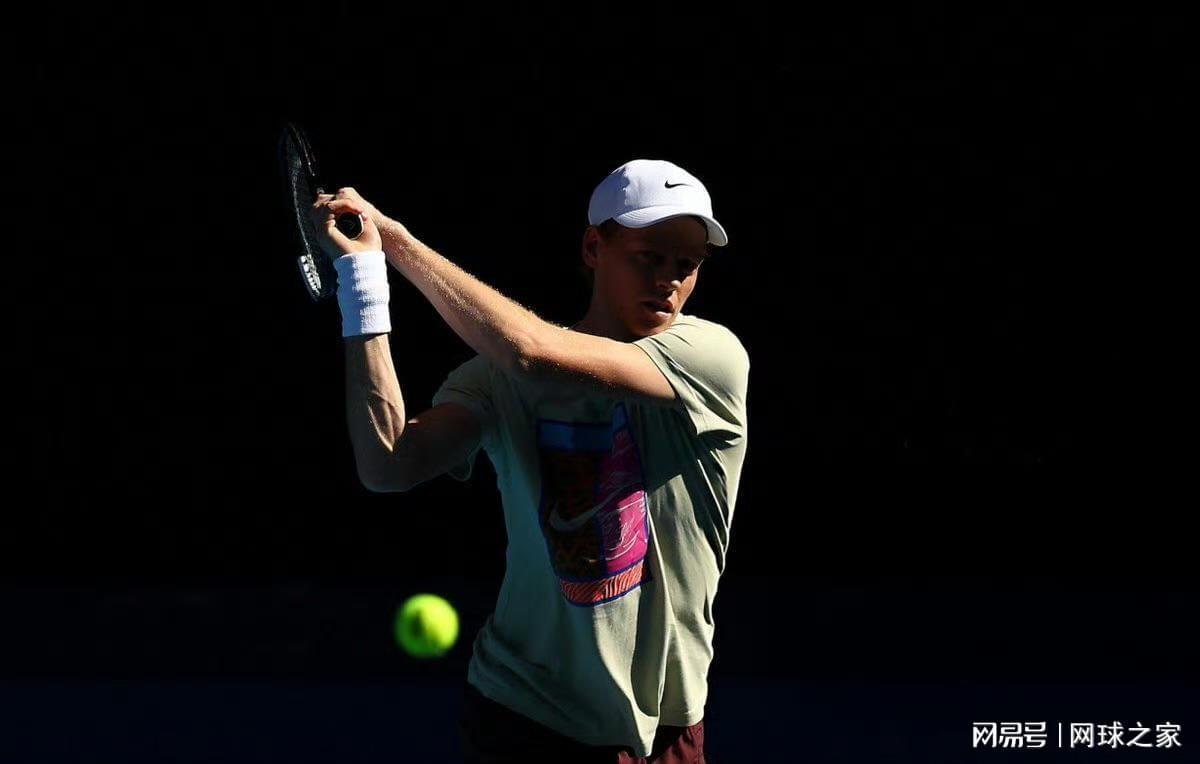 开运体育官网-如今意气风发的辛纳回首去年的至暗时刻:这让我变得更加坚强