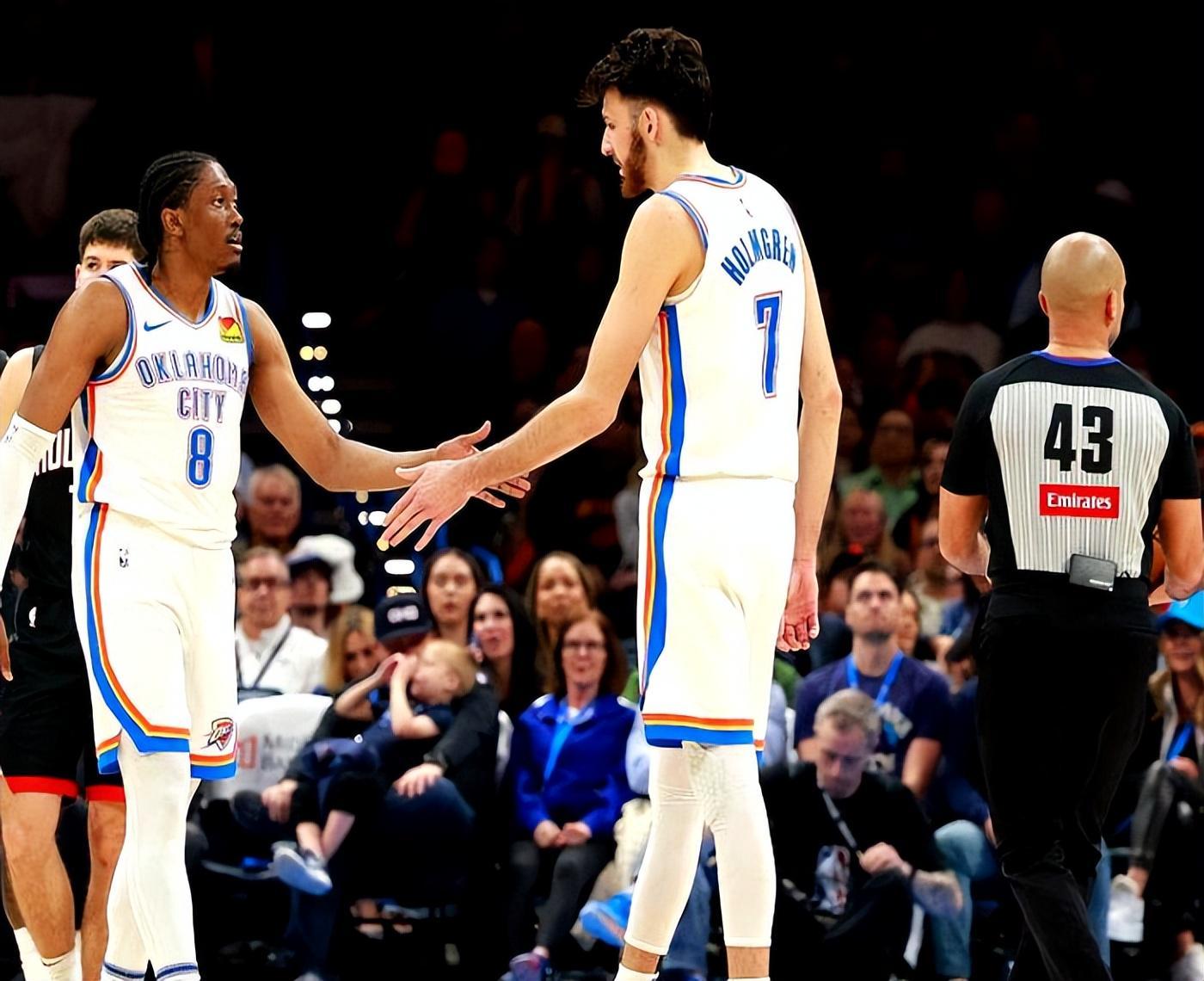 kaiyun-杜兰特挣扎!火箭惨遭联盟第一双杀,SGA创NBA第2神迹,阿门16中4